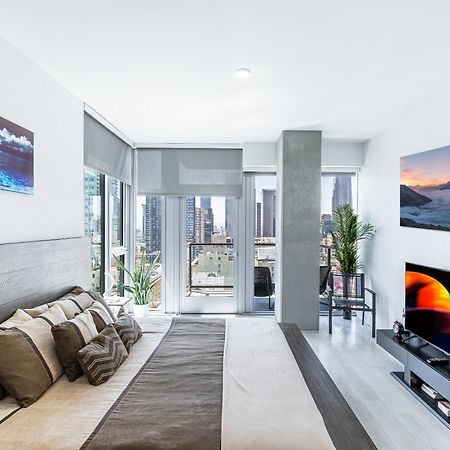 Top Floor 3 Bed 3 Bath Penthouse Living In Luxury Los Angeles Exterior photo