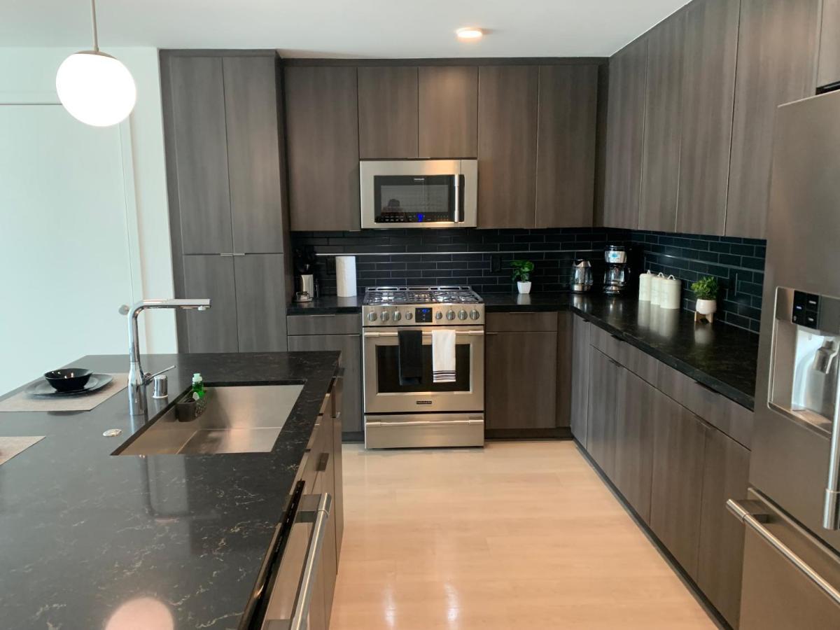 Top Floor 3 Bed 3 Bath Penthouse Living In Luxury Los Angeles Exterior photo