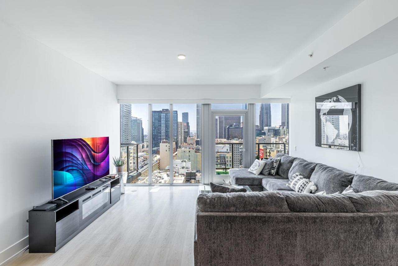 Top Floor 3 Bed 3 Bath Penthouse Living In Luxury Los Angeles Exterior photo
